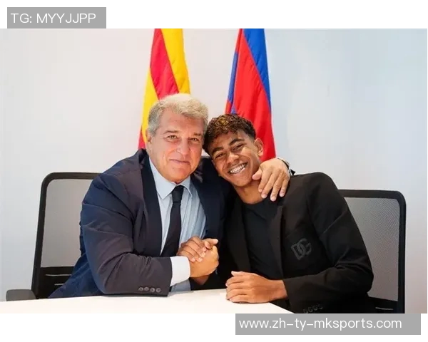 巴萨训练动态托伦斯重返B队亚马尔等六名球员缺席训练情况分析