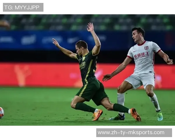 火箭队攻防表现强劲但媒体评价却显平淡引发球迷热议